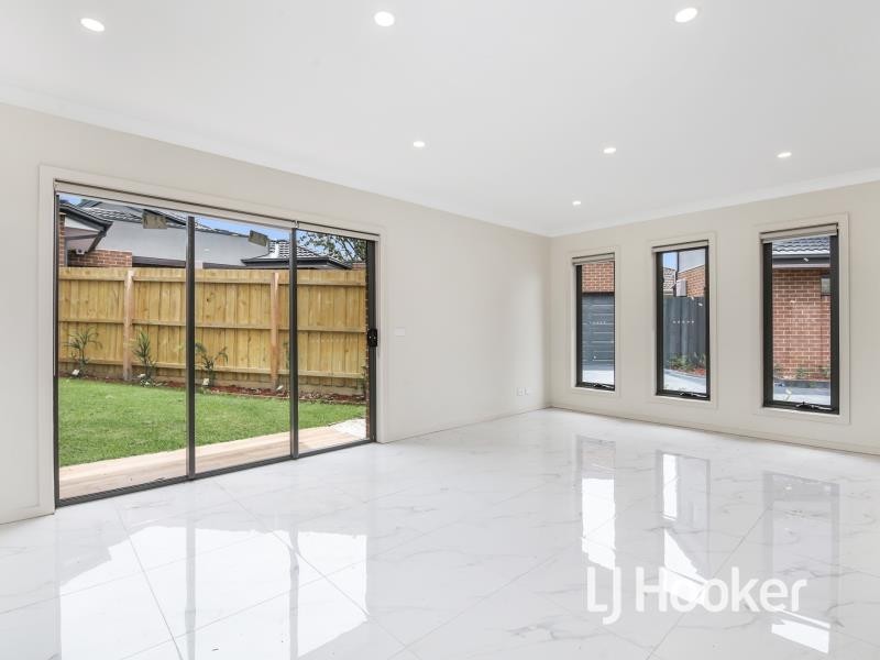 3/5 Dortad Court, Hampton Park VIC 3976