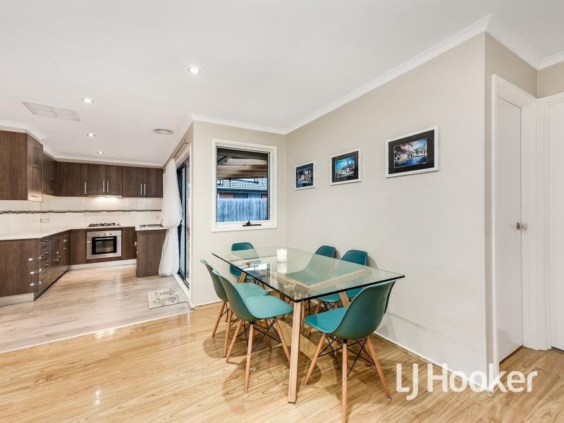 5 Meredith Crescent, Hampton Park VIC 3976