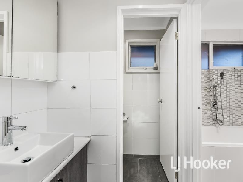 5 Meredith Crescent, Hampton Park VIC 3976