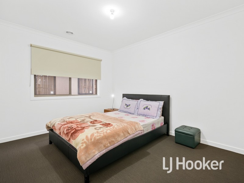 81 Park Orchard Drive, Pakenham VIC 3810