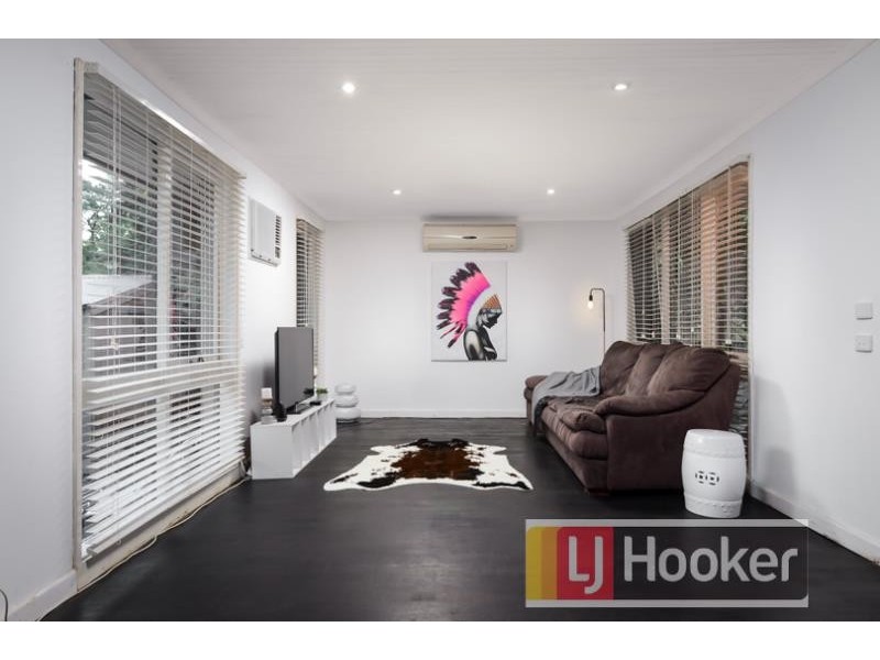 15 Selkirk Court, Berwick VIC 3806