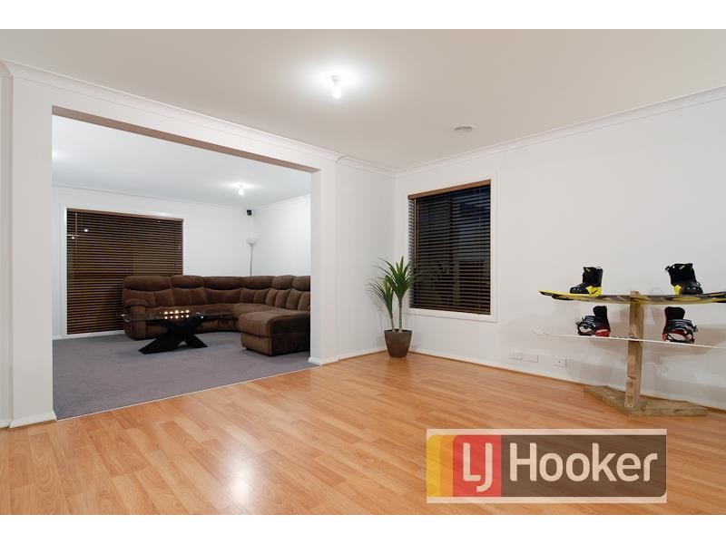 3 Faldo Place, Cranbourne North VIC 3977