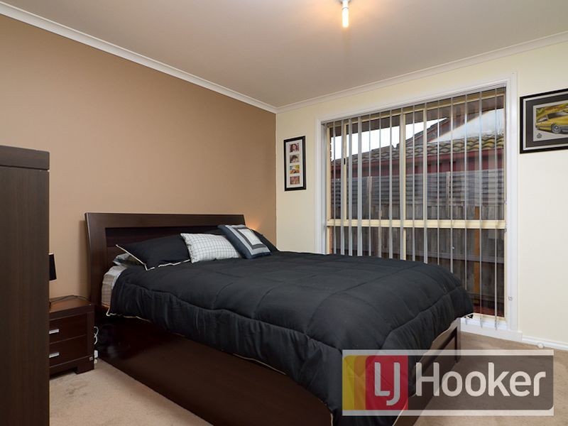 94 Courtenay Avenue, Cranbourne North VIC 3977