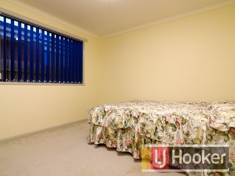 23 Karoonda Way, Hampton Park VIC 3976