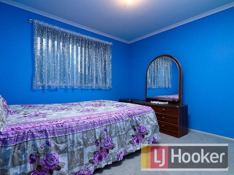 23 Karoonda Way, Hampton Park VIC 3976