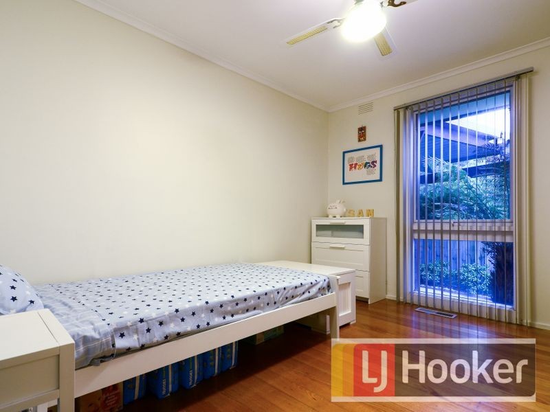 6 Hampton Drive, Hampton Park VIC 3976