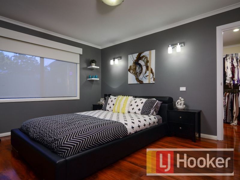 23 Meredith Crescent, Hampton Park VIC 3976