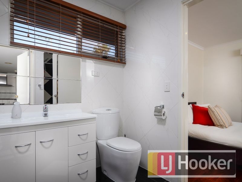 23 Meredith Crescent, Hampton Park VIC 3976