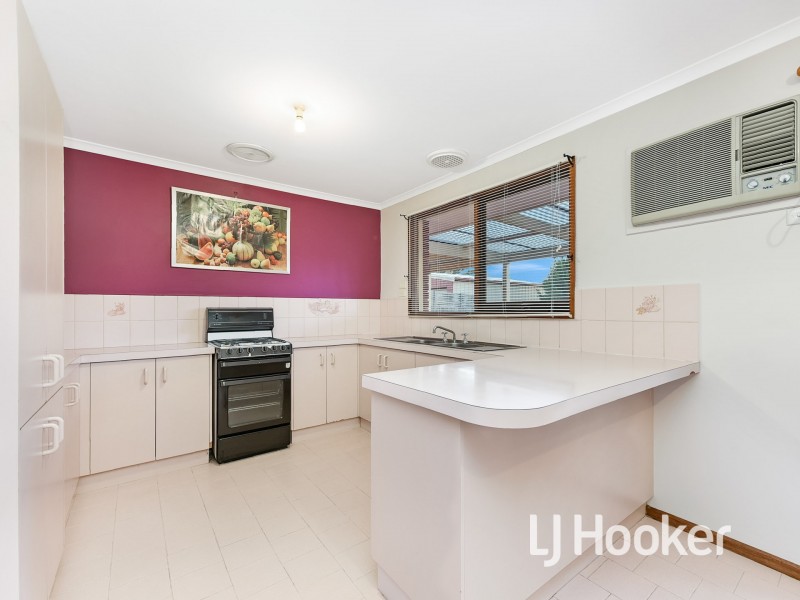 138 Warana Drive, Hampton Park VIC 3976