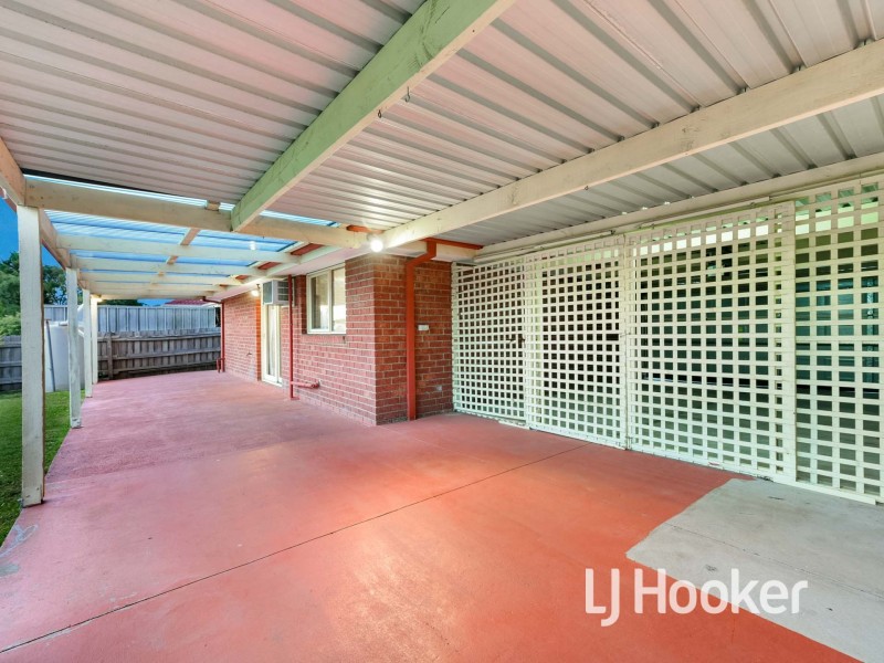 138 Warana Drive, Hampton Park VIC 3976