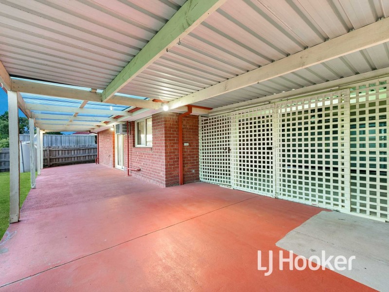 138 Warana Drive, Hampton Park VIC 3976