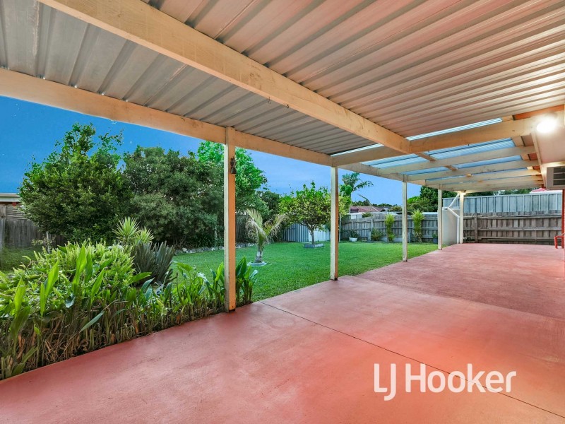 138 Warana Drive, Hampton Park VIC 3976