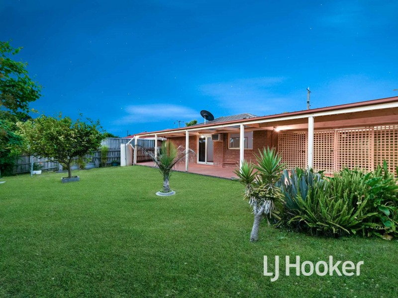 138 Warana Drive, Hampton Park VIC 3976