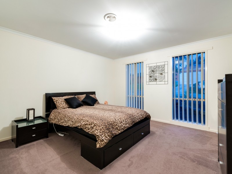 13 Allara Drive, Hampton Park VIC 3976