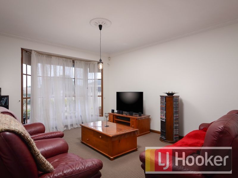 7 Oxenford Rise, Narre Warren South VIC 3805