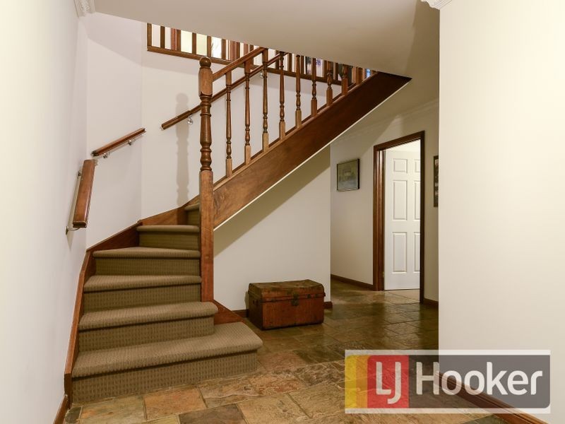 7 Oxenford Rise, Narre Warren South VIC 3805