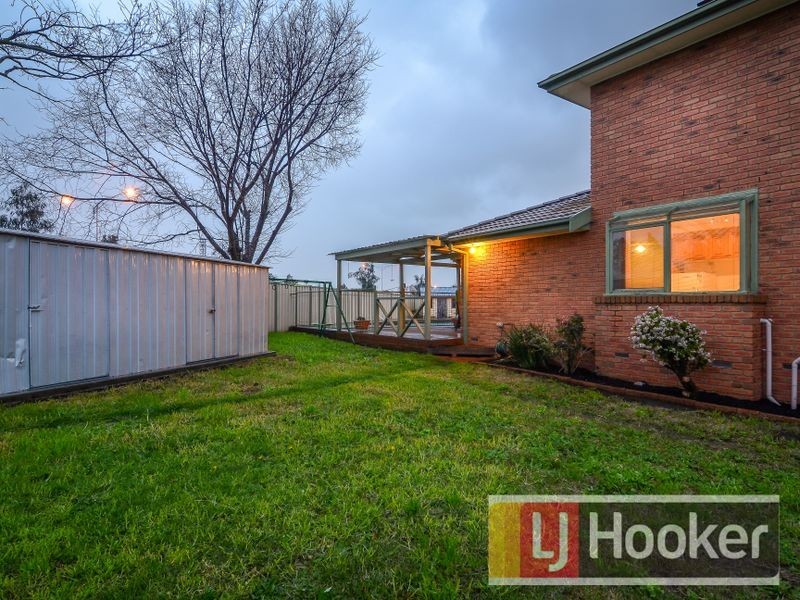 7 Oxenford Rise, Narre Warren South VIC 3805