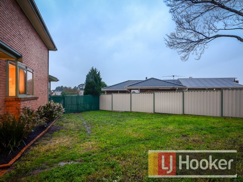 7 Oxenford Rise, Narre Warren South VIC 3805