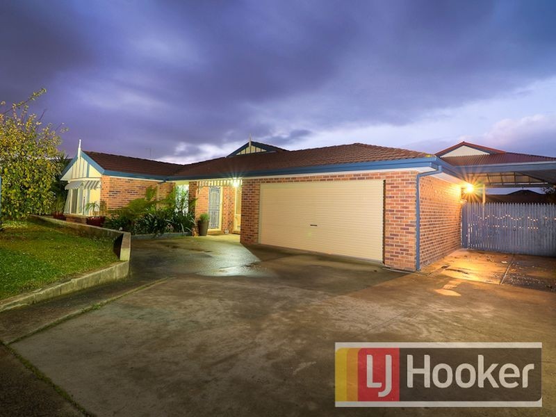 124 The Promenade, Narre Warren South VIC 3805