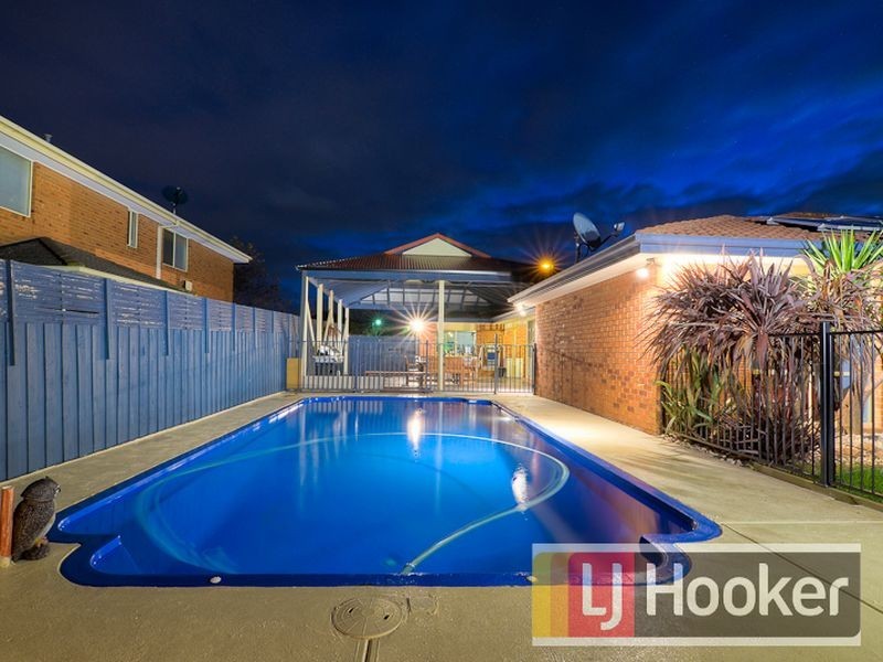 124 The Promenade, Narre Warren South VIC 3805