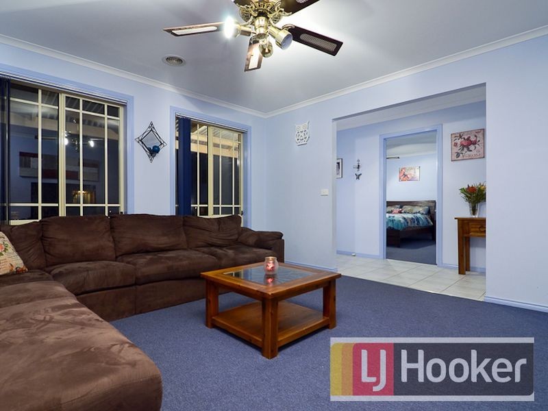 43 Chisholm Crescent, Narre Warren South VIC 3805