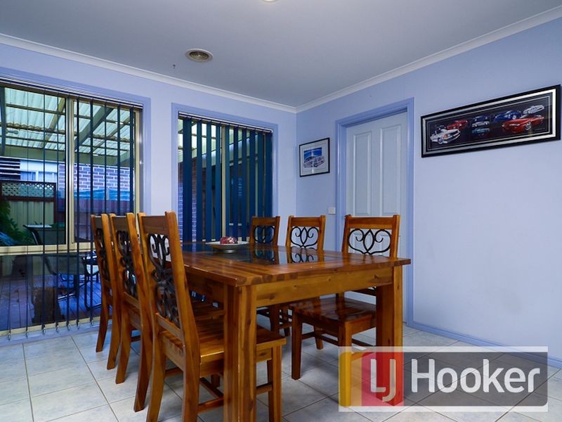 43 Chisholm Crescent, Narre Warren South VIC 3805