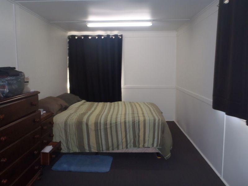 8 Creek Street, Yuleba QLD 4427