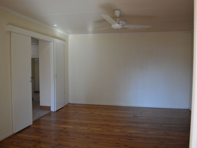 5 Wright Street, Roma QLD 4455