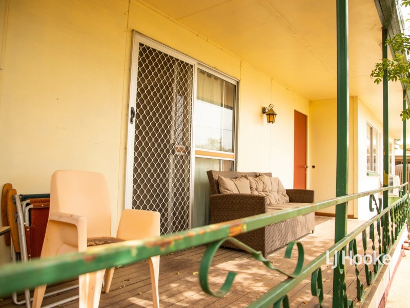 3 Wright Street, Roma QLD 4455