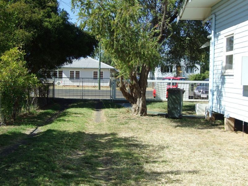 133 ALFRED STREET, Charleville QLD 4470