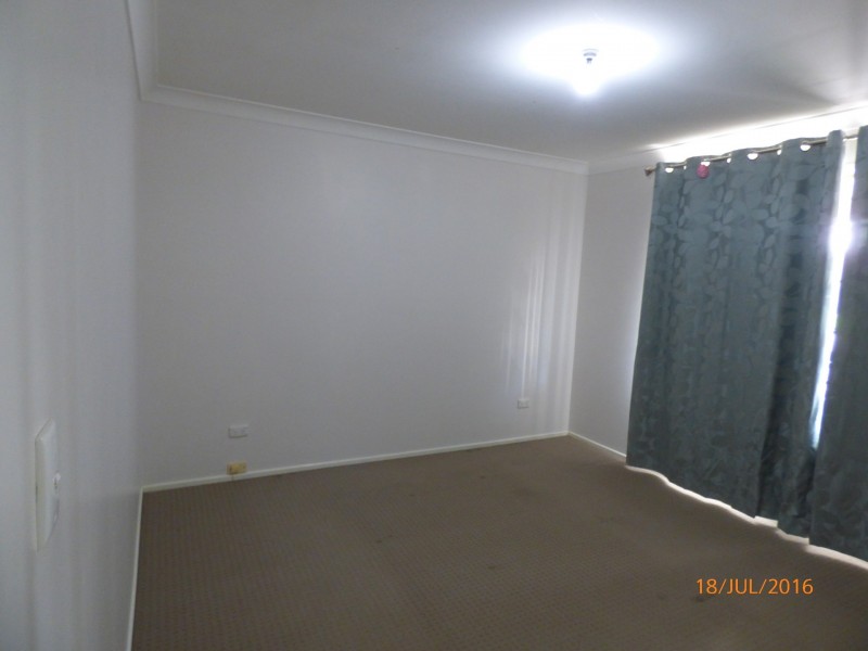 6 Beitz Street, Roma QLD 4455