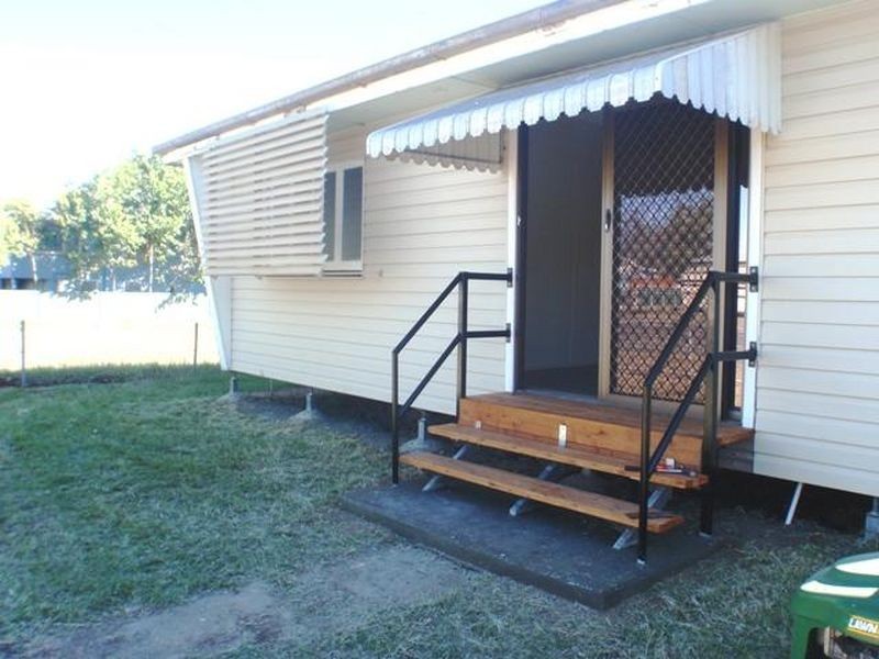25 Charles Street, Roma QLD 4455