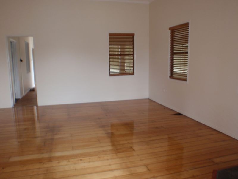 2 Wyndham, Roma QLD 4455
