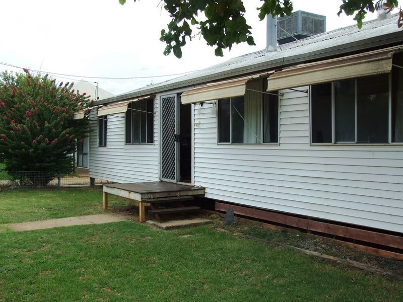 57 KING STREET, Charleville QLD 4470