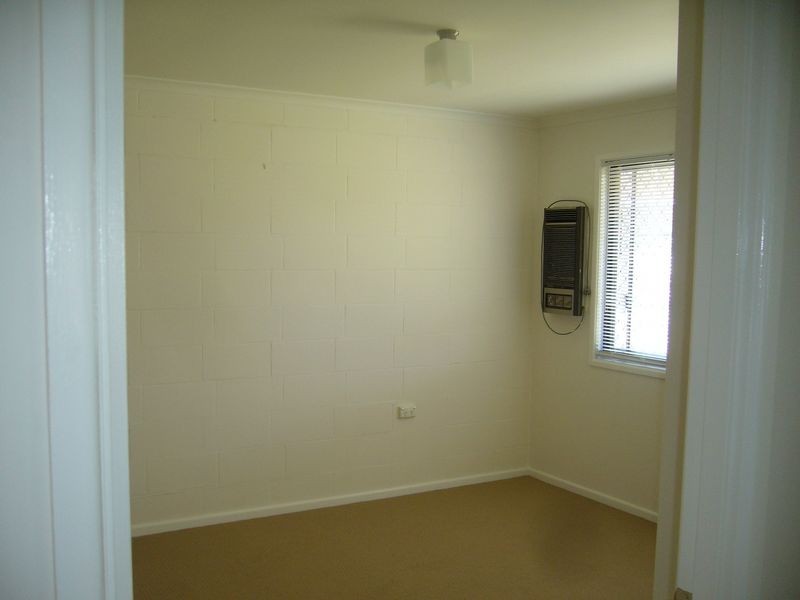 2/76 Hawthorne Street, Roma QLD 4455