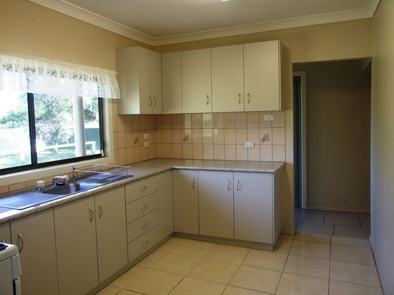 186 GALATEA STREET, Charleville QLD 4470