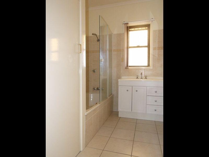 8 CHESTER STREET, Charleville QLD 4470