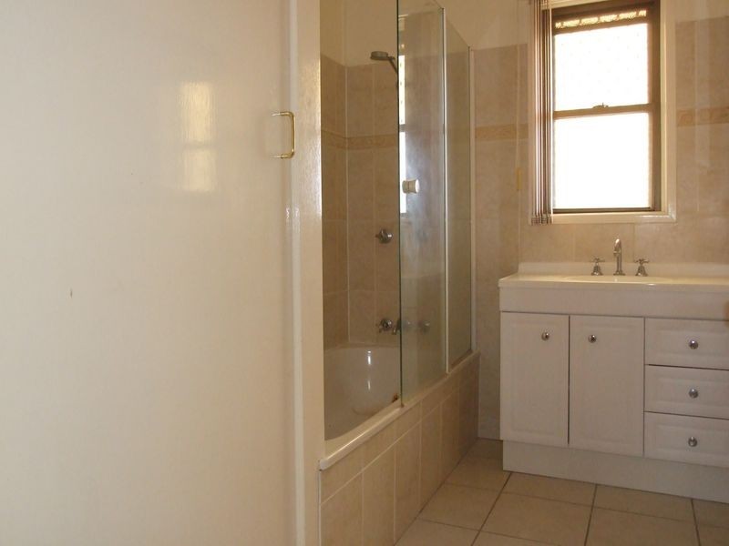 8 CHESTER STREET, Charleville QLD 4470