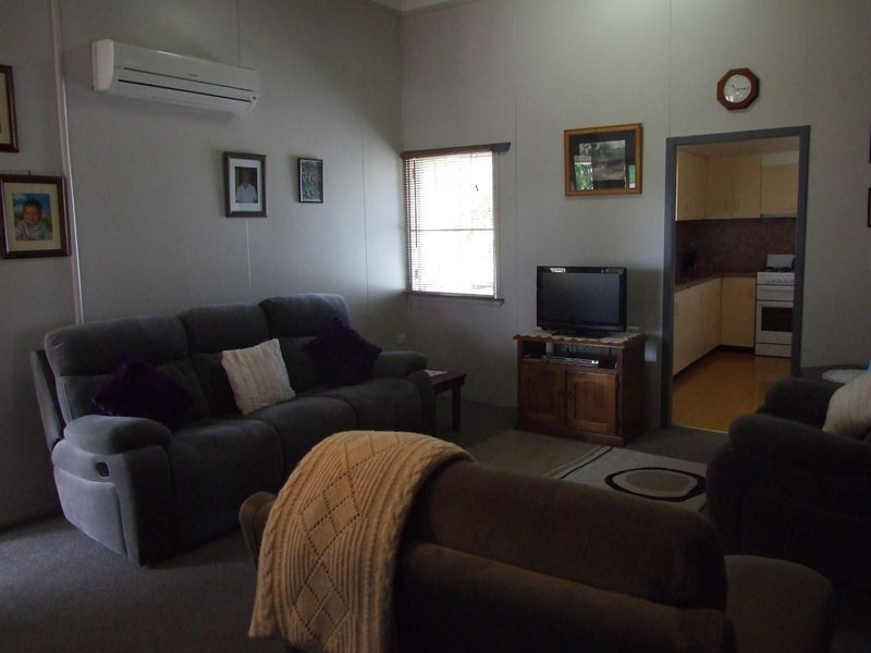 68 EDWARD STREET, Charleville QLD 4470