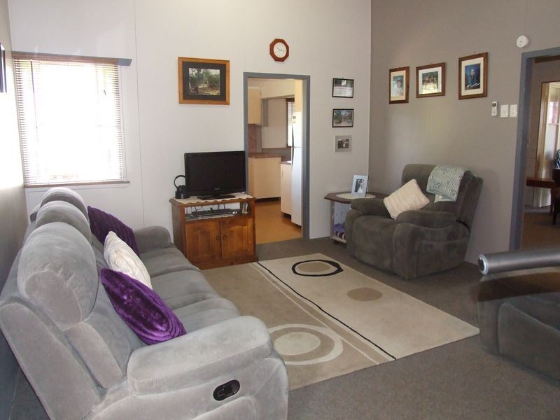 68 EDWARD STREET, Charleville QLD 4470