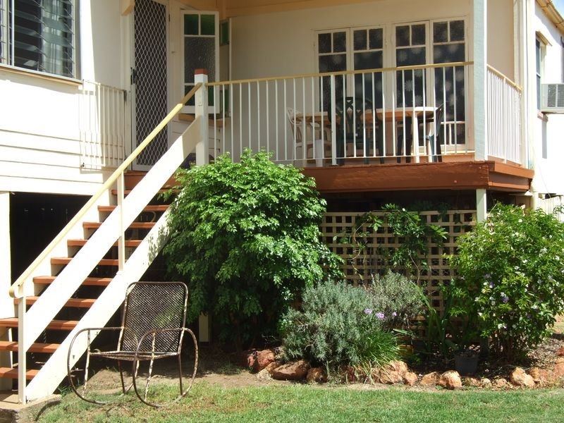 68 EDWARD STREET, Charleville QLD 4470