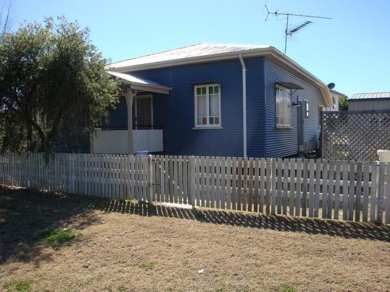 142 GALATEA STREET, Charleville QLD 4470