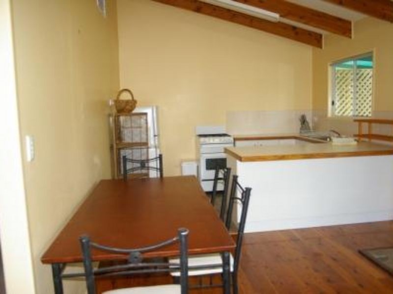 2/11 Tiffin Street, Roma QLD 4455