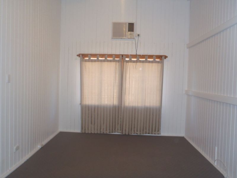 17 Lovell Street, Roma QLD 4455