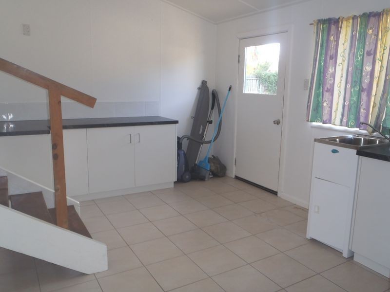 17 Lovell Street, Roma QLD 4455