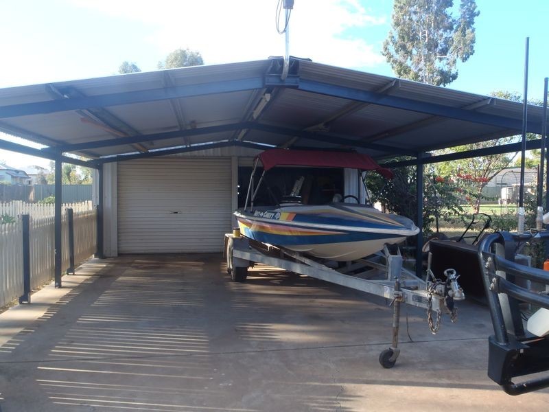 17 Lovell Street, Roma QLD 4455