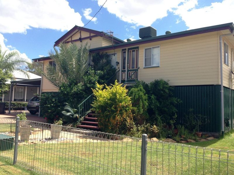 21 William Street, Roma QLD 4455