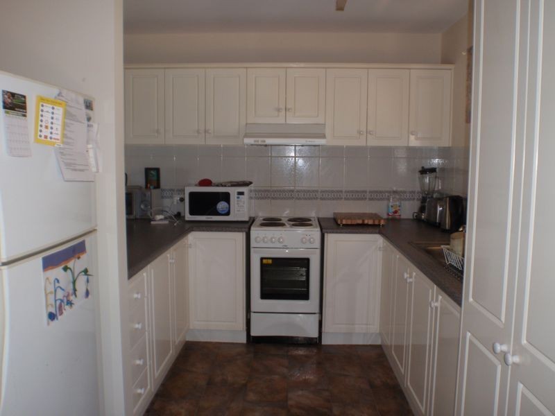 15 Powell Street, Roma QLD 4455