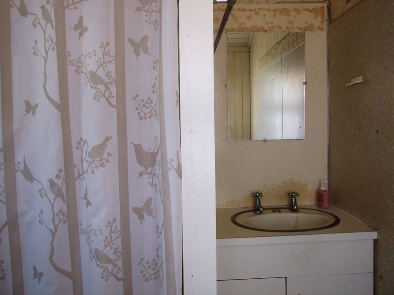 12 STURT STREET, Charleville QLD 4470