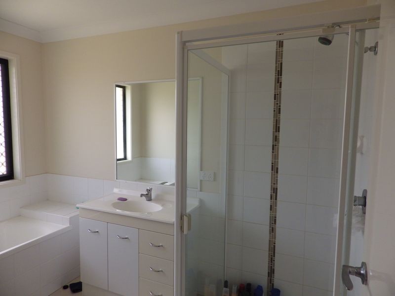 5 Edna Street, Roma QLD 4455